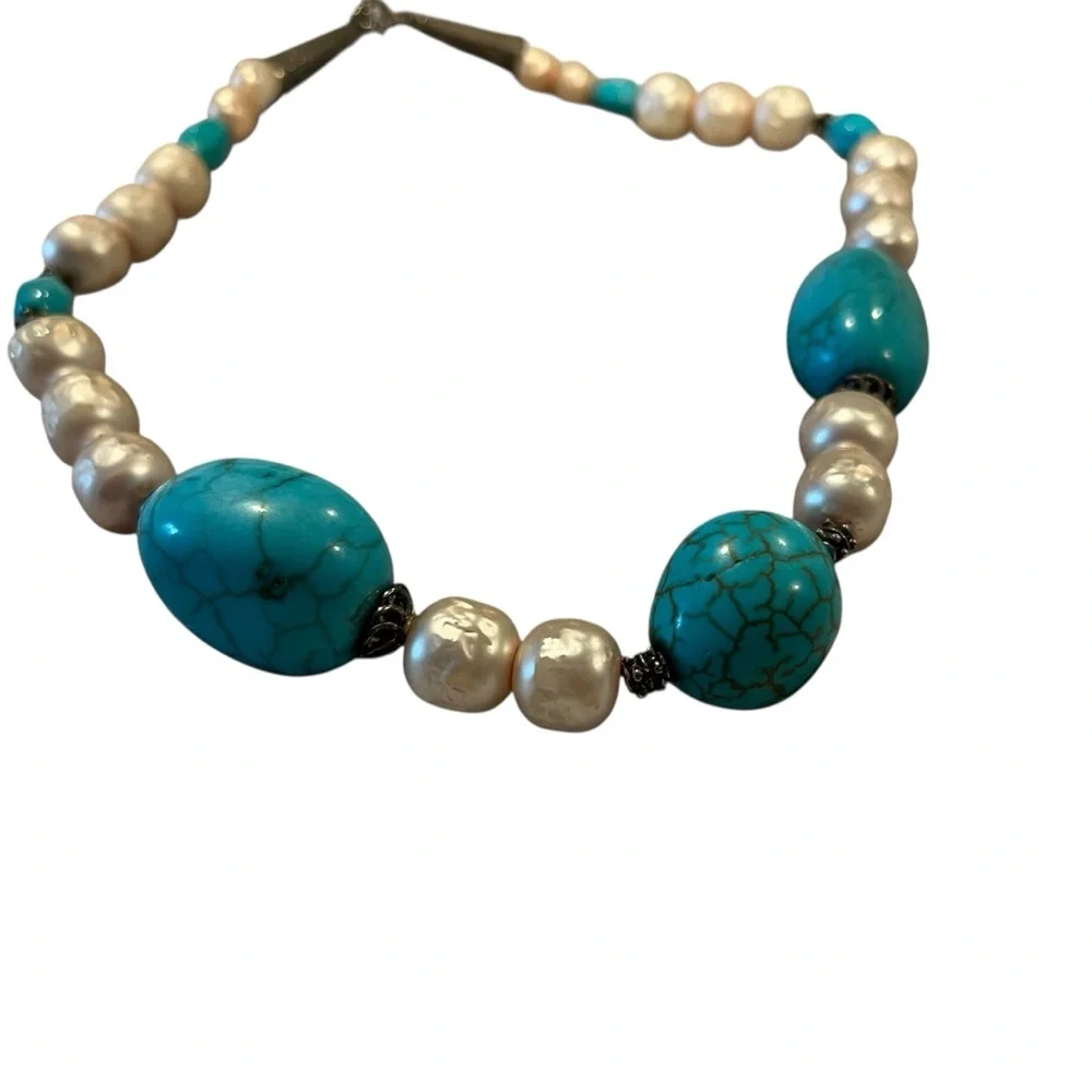 Turquoise Howlite Robin’s Egg Beads And Pearl Choker Necklace‎ Western Bling